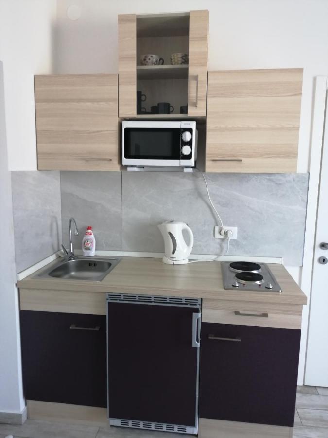 Apartmani Nevera 크르크 외부 사진