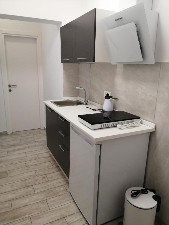 Apartmani Nevera 크르크 외부 사진